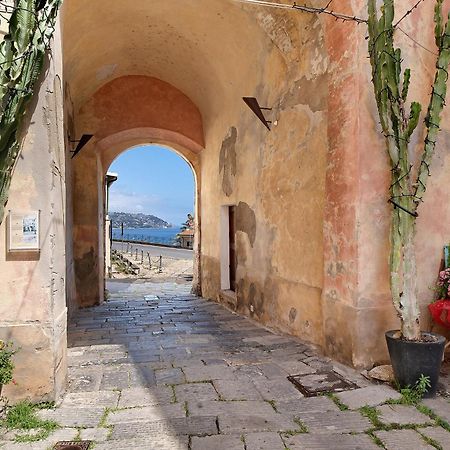 Casa Elena Διαμέρισμα Bordighera Εξωτερικό φωτογραφία